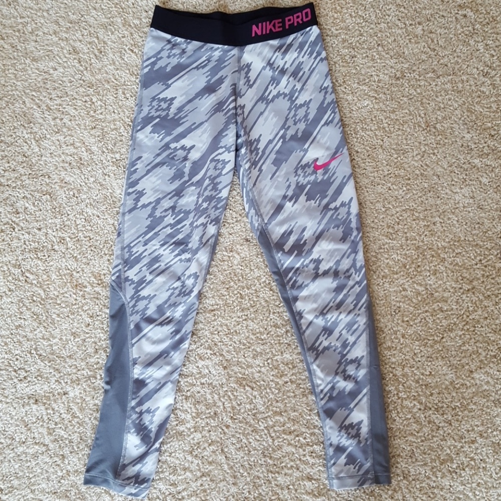 Youth Nike pro training leggings
